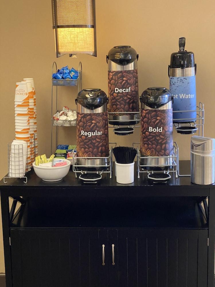 Comfort Suites Clovis Luaran gambar