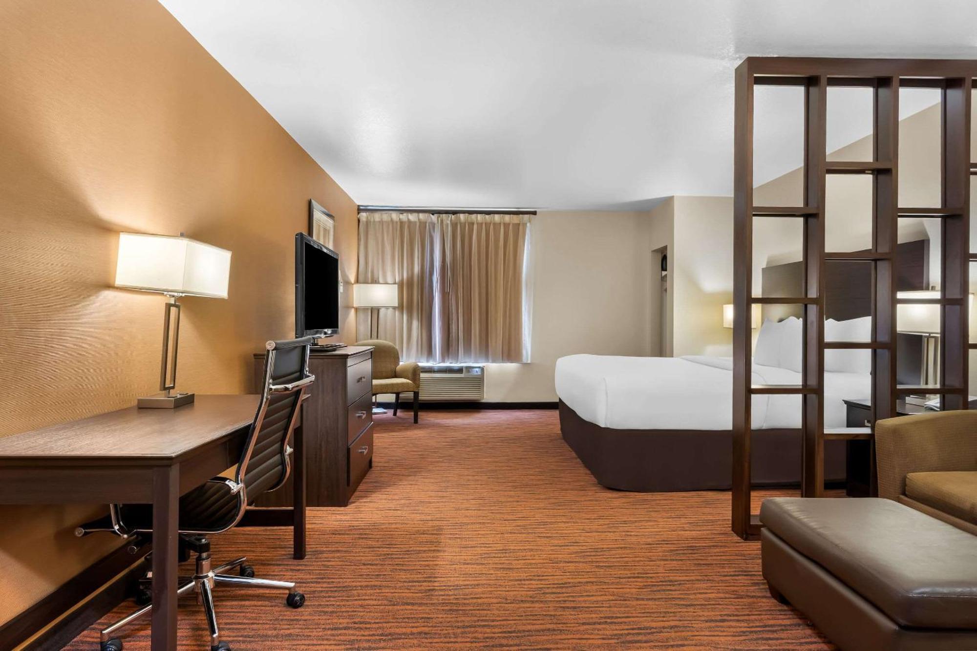 Comfort Suites Clovis Luaran gambar