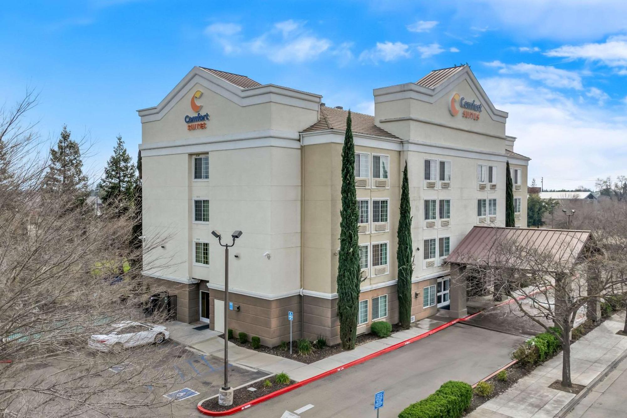 Comfort Suites Clovis Luaran gambar