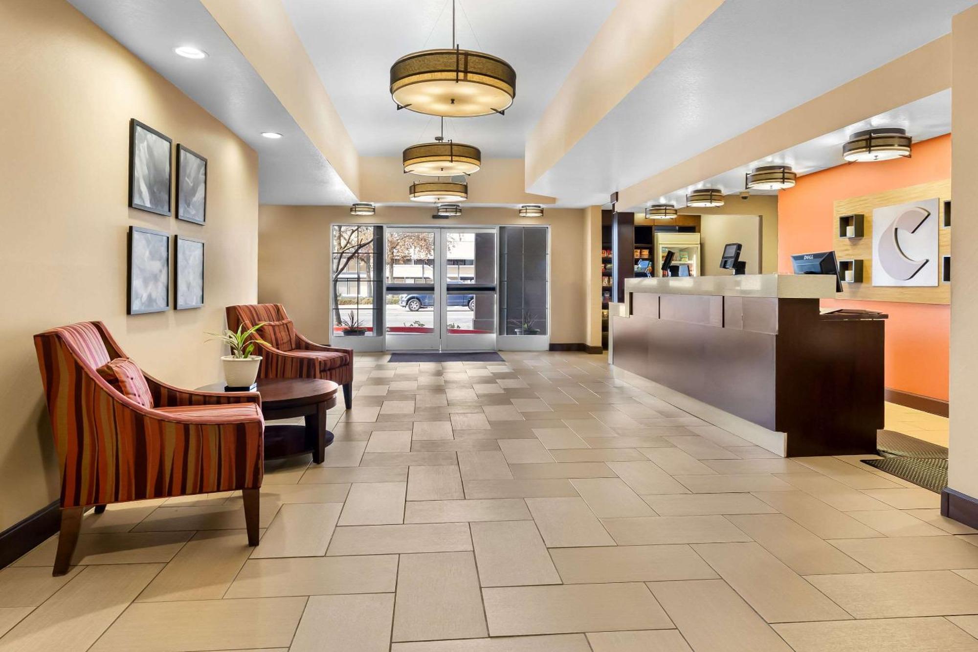 Comfort Suites Clovis Luaran gambar